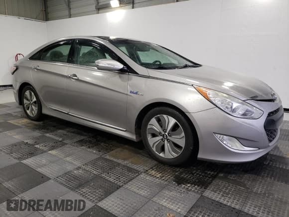 ✅ 2014 Hyundai Sonata Limited • VIN: KMHEC4A49EA108068 • Lot: 41383195. Listed on Copart with 186,158 mi. Free auction sales archive from the USA and detailed vehicle history report at DreamBid. Image 4.