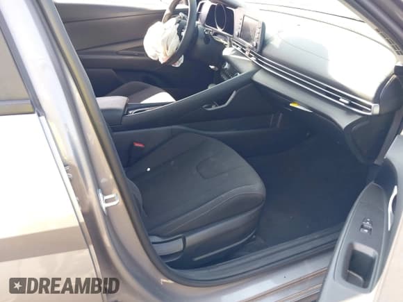 ✅ 2023 Hyundai Elantra Blue • VIN: KMHLM4AJ9PU064200 • Lot: 43223889. Listed on IAAI with 49,876 mi. Free auction sales archive from the USA and detailed vehicle history report at DreamBid. Image 5.