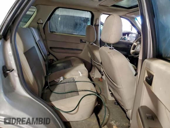 ✅ 2008 Ford Escape XLT • VIN: 1FMCU03168KB26462 • Lot: 94591555. Listed on Copart with Not provided. Free auction sales archive from the USA and detailed vehicle history report at DreamBid. Image 11.