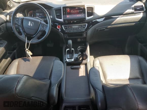 ✅ 2018 Honda Ridgeline Black Edition • VIN: 5FPYK3F81JB012969 • Lot: 70810855. Wystawiony na Copart z przebiegiem 70 402 mil. Bezpłatny archiwum sprzedaży aukcyjnych z USA i szczegółowy raport historii pojazdu na DreamBid. Zdjęcie 8.