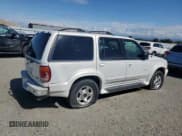✅ 2001 Ford Explorer • VIN: 1FMZU75E01ZA54089 • Lot: 71721185. Wystawiony na Copart z przebiegiem 252 194 mil. Bezpłatny archiwum sprzedaży aukcyjnych z USA i szczegółowy raport historii pojazdu na DreamBid. Zdjęcie 3.