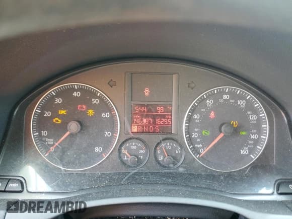 ✅ 2007 Volkswagen Jetta Wolfsburg Edition • VIN: 3VWEF81K87M200843 • Лот: 81371455. Опубликован ранее на Copart с пробегом 146 387 миль. Бесплатный доступ к архиву аукционных продаж из США и подробный отчёт об истории автомобиля на DreamBid. Изображение 9.