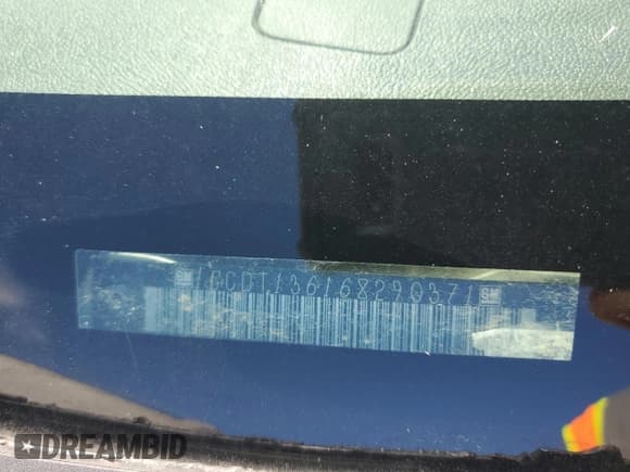 ✅ 2006 Chevrolet Colorado 2LT • VIN: 1GCDT136168290371 • Лот: 61891694. Опубликован ранее на Copart с пробегом 171 139 миль. Бесплатный доступ к архиву аукционных продаж из США и подробный отчёт об истории автомобиля на DreamBid. Изображение 12.