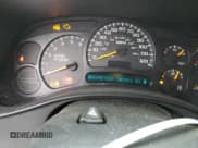 ✅ 2005 Chevrolet Silverado 1500 Z71 • VIN: 2GCEK13T151137889 • Лот: 76465784. Опубликован ранее на Copart с пробегом 303 991 миль. Бесплатный доступ к архиву аукционных продаж из США и подробный отчёт об истории автомобиля на DreamBid. Изображение 9.