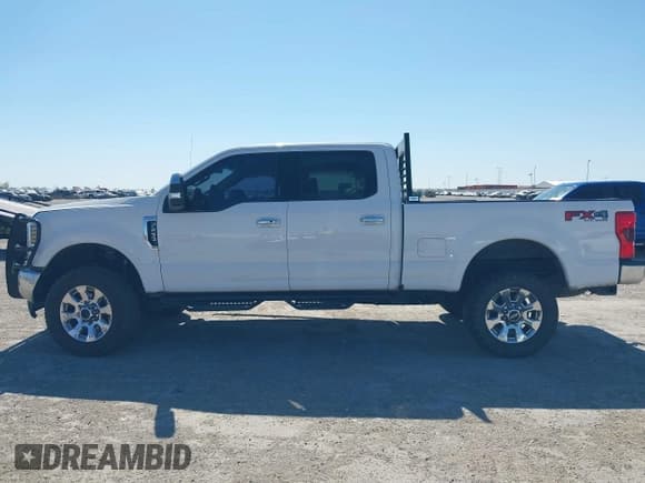 ✅ 2019 Ford F-250 XL • VIN: 1FT7W2B67KEE21553 • Lot: 41850136. Listed on IAAI with 157,012 mi. Free auction sales archive from the USA and detailed vehicle history report at DreamBid. Image 14.