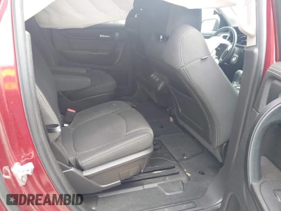 ✅ 2016 GMC Acadia SLE • VIN: 1GKKVPKD8GJ259427 • Lot: 42447354. Listed on IAAI with 106,902 mi. Free auction sales archive from the USA and detailed vehicle history report at DreamBid. Image 8.