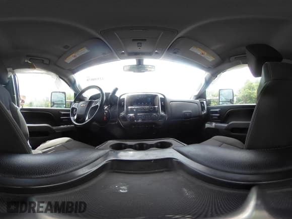 ✅ 2015 Chevrolet Silverado 2500HD LT • VIN: 1GC2KVEG6FZ509763 • Lot: 42538078. Wystawiony na IAAI z przebiegiem 143 756 mil. Bezpłatny archiwum sprzedaży aukcyjnych z USA i szczegółowy raport historii pojazdu na DreamBid. Zdjęcie 18.