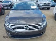 ✅ 2015 Volkswagen CC Executive • VIN: WVWRP7AN7FE802238 • Lot: 42321727. Wystawiony na IAAI z przebiegiem 65 933 mil. Bezpłatny archiwum sprzedaży aukcyjnych z USA i szczegółowy raport historii pojazdu na DreamBid. Zdjęcie 12.