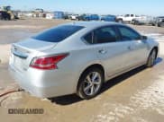 ✅ 2014 Nissan Altima S • VIN: 1N4AL3AP8EC193129 • Lot: 41663622. Listed on IAAI with 194,836 mi. Free auction sales archive from the USA and detailed vehicle history report at DreamBid. Image 4.