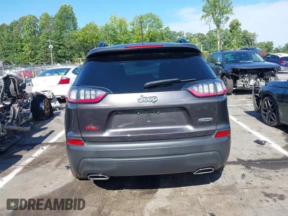 ✅ 2022 Jeep Cherokee Latitude Lux • VIN: 1C4PJLMX3ND516695 • Lot: 42902034. Listed on IAAI with 28,683 mi. Free auction sales archive from the USA and detailed vehicle history report at DreamBid. Image 17.