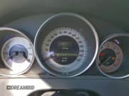 ✅ 2013 Mercedes-Benz C 250 Sport • VIN: WDDGF4HB4DA810120 • Lot: 91931405. Wystawiony na Copart z przebiegiem 120 448 mil. Bezpłatny archiwum sprzedaży aukcyjnych z USA i szczegółowy raport historii pojazdu na DreamBid. Zdjęcie 9.