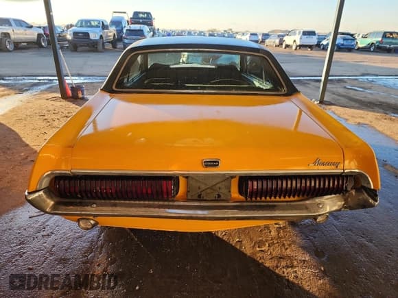 ✅ 1968 Mercury Cougar • VIN: 8R91F521320 • Lot: 80514994. Listed on Copart with 19,706 mi. Free auction sales archive from the USA and detailed vehicle history report at DreamBid. Image 6.