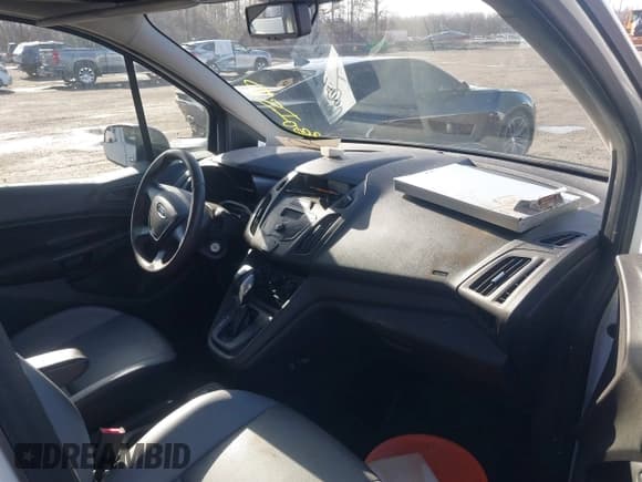 ✅ 2016 Ford Transit Connect • VIN: NM0LE7EXXG1289175 • Lot: 41657509. Listed on IAAI with 135,748 mi. Free auction sales archive from the USA and detailed vehicle history report at DreamBid. Image 5.