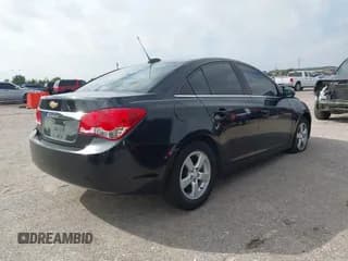 ✅ 2015 Chevrolet Cruze LT • VIN: 1G1PC5SB5F7236069 • Лот: 43532127. Опубликован ранее на IAAI с пробегом 117 101 миль. Бесплатный доступ к архиву аукционных продаж из США и подробный отчёт об истории автомобиля на DreamBid. Изображение 4.