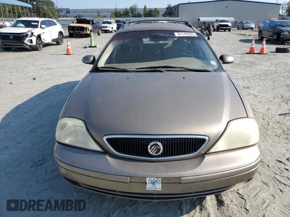 ✅ 2003 Mercury Sable GS • VIN: 1MEFM58U33A600317 • Lot: 81146225. Listed on Copart with 193,006 mi. Free auction sales archive from the USA and detailed vehicle history report at DreamBid. Image 5.