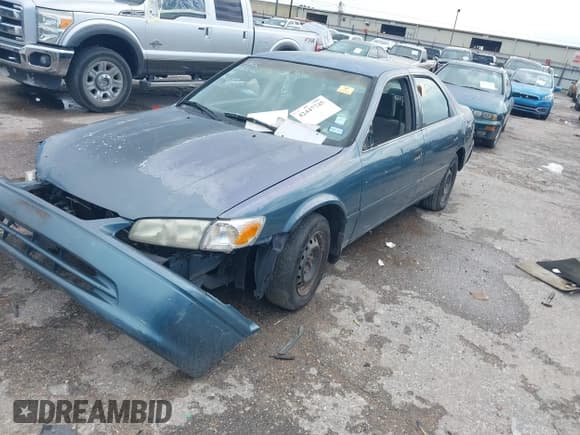 ✅ 2000 Toyota Camry CE • VIN: 4T1BG22K1YU755883 • Lot: 42447745. Listed on IAAI with Not provided. Free auction sales archive from the USA and detailed vehicle history report at DreamBid. Image 16.
