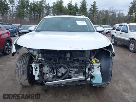 ✅ 2022 Volkswagen Atlas SEL R-Line • VIN: 1V2AR2CA3NC548668 • Lot: 41967112. Wystawiony na IAAI z przebiegiem 35 101 mil. Bezpłatny archiwum sprzedaży aukcyjnych z USA i szczegółowy raport historii pojazdu na DreamBid. Zdjęcie 13.