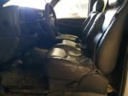 ✅ 2006 GMC Sierra 1500 Work Truck • VIN: 1GTEC14V96E201982 • Лот: 46054405. Опубликован ранее на Copart с пробегом 266 687 миль. Бесплатный доступ к архиву аукционных продаж из США и подробный отчёт об истории автомобиля на DreamBid. Изображение 7.