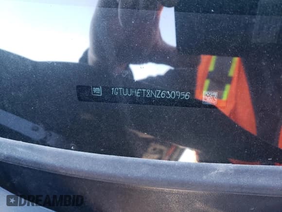 ✅ 2022 GMC Sierra 1500 Denali Ultimate • VIN: 1GTUUHET8NZ630956 • Лот: 80818794. Опубликован ранее на Copart с пробегом Не указан. Бесплатный доступ к архиву аукционных продаж из США и подробный отчёт об истории автомобиля на DreamBid. Изображение 13.