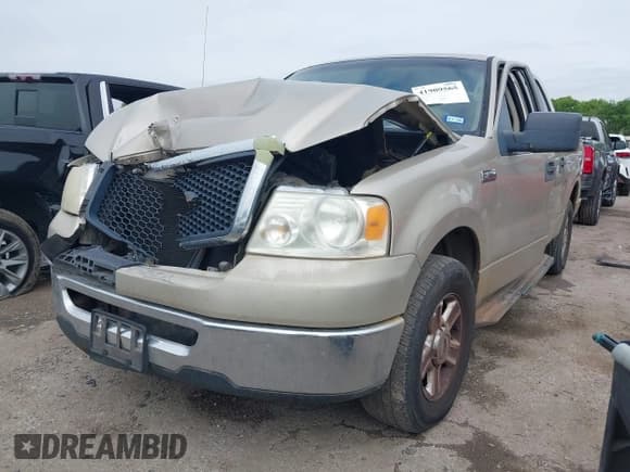 ✅ 2008 Ford F-150 XLT • VIN: 1FTPW12538FB16829 • Lot: 41909565. Wystawiony na IAAI z przebiegiem 291 775 mil. Bezpłatny archiwum sprzedaży aukcyjnych z USA i szczegółowy raport historii pojazdu na DreamBid. Zdjęcie 17.