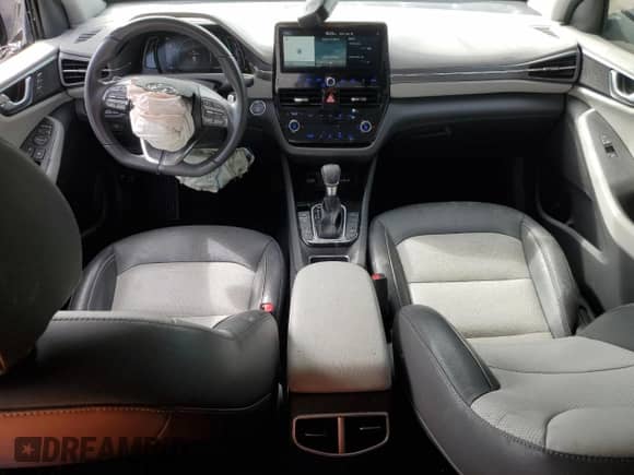 2020 Hyundai Ioniq Limited с VIN KMHC05LC5LU239908, выставлен на аукционе Copart как лот 71992854 с пробегом 66 499 миль миль и На запчасти • Non repairable. История ставок и продаж доступна на DreamBid. Изображение 8.