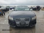 ✅ 2012 Audi S5 Premium Plus • VIN: WAUCGAFH9CN002183 • Лот: 65030165. Опубликован ранее на Copart с пробегом 152 316 миль. Бесплатный доступ к архиву аукционных продаж из США и подробный отчёт об истории автомобиля на DreamBid. Изображение 5.
