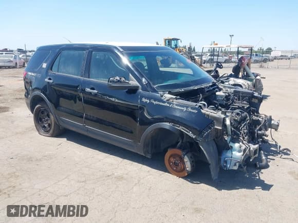 ✅ 2015 Ford Police Interceptor Utility • VIN: 1FM5K8AT6FGA57001 • Лот: 42381209. Опубликован ранее на IAAI с пробегом Не указан. Бесплатный доступ к архиву аукционных продаж из США и подробный отчёт об истории автомобиля на DreamBid. Изображение 1.