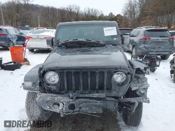 ✅ 2020 Jeep Wrangler Willys • VIN: 1C4GJXAG1LW118348 • Lot: 41404125. Listed on IAAI with 35,325 mi. Free auction sales archive from the USA and detailed vehicle history report at DreamBid. Image 13.
