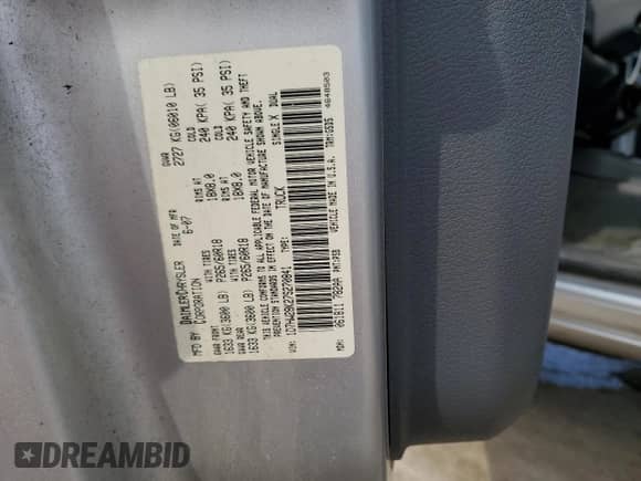 2007 Dodge Dakota ST z VIN 1D7HW28K27S270841, wystawiony jako Copart lot #64657325 z przebiegiem 158 763 mil mil oraz Czysty tytuł • Clean title. Historia ofert i sprzedaży dostępna na DreamBid. Obrazek 12.