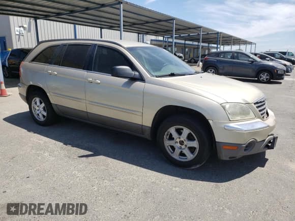 ✅ 2006 Chrysler Pacifica Touring • VIN: 2A8GM68426R871468 • Lot: 66408315. Wystawiony na Copart z przebiegiem 209 661 mil. Bezpłatny archiwum sprzedaży aukcyjnych z USA i szczegółowy raport historii pojazdu na DreamBid. Zdjęcie 4.