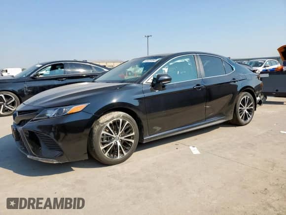 2019 Toyota Camry LE с VIN 4T1B11HK3KU847913, выставлен на аукционе Copart как лот 81251845 с пробегом 54 136 миль миль и Списание • Salvage title. История ставок и продаж доступна на DreamBid. Изображение 1.
