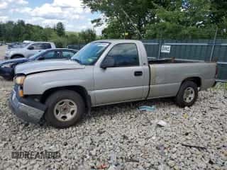 2004 Chevrolet Silverado 1500 Work Truck с VIN 1GCEC14X24Z347681, выставлен на аукционе Copart как лот 62536344 с пробегом 240 786 миль миль и Списание • Salvage title. История ставок и продаж доступна на DreamBid. Изображение 1.