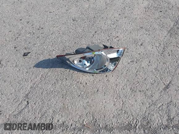 ✅ 2009 Hyundai Elantra SE • VIN: KMHDU46D99U688539 • Lot: 42705489. Wystawiony na IAAI z przebiegiem 120 450 mil mil. Skorzystaj z bezpłatnego archiwum sprzedaży aukcyjnych z USA i zobacz szczegółowy raport historii pojazdu na DreamBid. Zdjęcie 12.