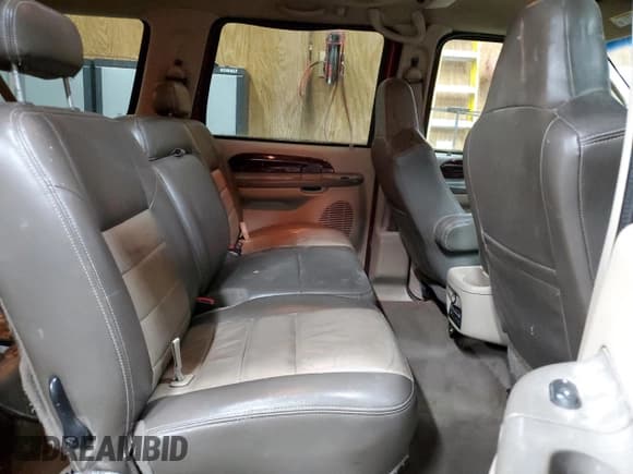 ✅ 2003 Ford Excursion Eddie Bauer • VIN: 1FMNU45S03ED68015 • Lot: 69443285. Listed on Copart with 242,553 mi. Free auction sales archive from the USA and detailed vehicle history report at DreamBid. Image 11.