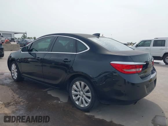 ✅ 2015 Buick Verano • VIN: 1G4PP5SK1F4211565 • Lot: 43157727. Wystawiony na IAAI z przebiegiem 170 206 mil. Bezpłatny archiwum sprzedaży aukcyjnych z USA i szczegółowy raport historii pojazdu na DreamBid. Zdjęcie 3.