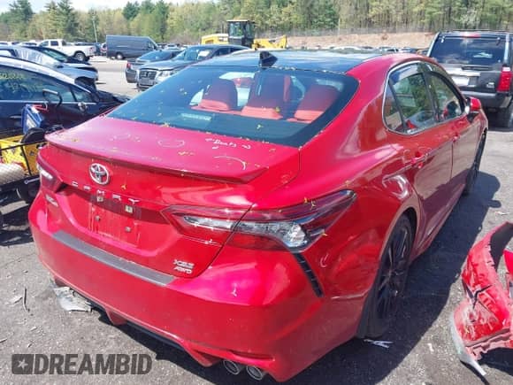 2022 Toyota Camry XSE with VIN 4T1K61BK0NU069861, listed as a IAAI auction lot 42191382 with 72,262 mi miles and . Bid and sale history available at DreamBid. Image 4.