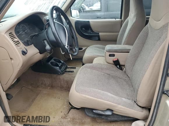 ✅ 2001 Ford Ranger XL • VIN: 1FTYR14U01TA13424 • Lot: 87287665. Listed on Copart with 172,524 mi. Free auction sales archive from the USA and detailed vehicle history report at DreamBid. Image 7.