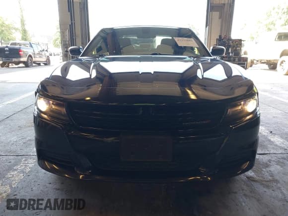✅ 2017 Dodge Charger SE • VIN: 2C3CDXBG9HH537465 • Lot: 43273802. Listed on IAAI with 105,564 mi. Free auction sales archive from the USA and detailed vehicle history report at DreamBid. Image 12.