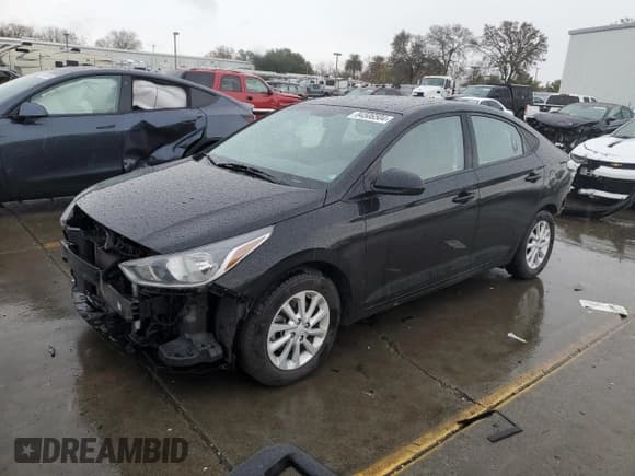 ✅ 2018 Hyundai Accent SEL • VIN: 3KPC24A39JE031330 • Лот: 84506504. Опубликован ранее на Copart с пробегом 74 079 миль. Бесплатный доступ к архиву аукционных продаж из США и подробный отчёт об истории автомобиля на DreamBid. Изображение 1.