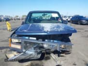 ✅ 1995 GMC Sierra 1500 • VIN: 1GTEC14H1SZ506910 • Lot: 42905731. Wystawiony na IAAI z przebiegiem 361 784 mil. Bezpłatny archiwum sprzedaży aukcyjnych z USA i szczegółowy raport historii pojazdu na DreamBid. Zdjęcie 12.