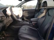 ✅ 2020 Hyundai Santa Fe SEL • VIN: 5NMS3CAA7LH232284 • Lot: 36583083. Wystawiony na Copart z przebiegiem 43 166 mil. Bezpłatny archiwum sprzedaży aukcyjnych z USA i szczegółowy raport historii pojazdu na DreamBid. Zdjęcie 7.