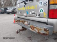 ✅ 2004 Chevrolet Suburban LS • VIN: 3GNFK16Z84G300572 • Лот: 41892151. Опубликован ранее на IAAI с пробегом Не указан. Бесплатный доступ к архиву аукционных продаж из США и подробный отчёт об истории автомобиля на DreamBid. Изображение 13.