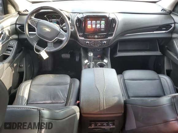 ✅ 2018 Chevrolet Traverse Premier • VIN: 1GNERKKW7JJ126397 • Lot: 69941804. Wystawiony na Copart z przebiegiem 50 119 mil. Bezpłatny archiwum sprzedaży aukcyjnych z USA i szczegółowy raport historii pojazdu na DreamBid. Zdjęcie 8.