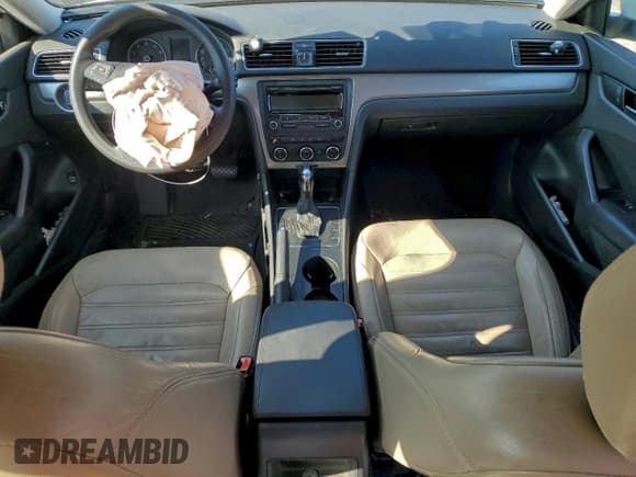 ✅ 2012 Volkswagen Passat S • VIN: 1VWAP7A32CC075851 • Lot: 91824175. Listed on Copart with 140,102 mi. Free auction sales archive from the USA and detailed vehicle history report at DreamBid. Image 8.