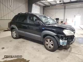 2008 Hyundai Tucson SE z VIN KM8JN72D88U807705, wystawiony jako Copart lot #77490174 z przebiegiem 89 117 mil mil oraz Szkoda całkowita • Salvage title. Historia ofert i sprzedaży dostępna na DreamBid. Obrazek 4.