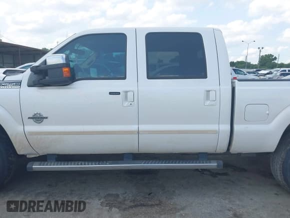 ✅ 2014 Ford F-250 XL • VIN: 1FT7W2BT7EEA32387 • Lot: 42376674. Listed on IAAI with 118,698 mi. Free auction sales archive from the USA and detailed vehicle history report at DreamBid. Image 14.