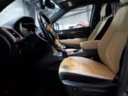 ✅ 2016 Jeep Grand Cherokee Laredo • VIN: 1C4RJFAG6GC443927 • Лот: 86994685. Опубликован ранее на Copart с пробегом 153 893 миль. Бесплатный доступ к архиву аукционных продаж из США и подробный отчёт об истории автомобиля на DreamBid. Изображение 7.