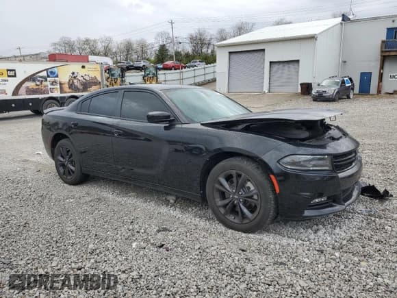 ✅ 2021 Dodge Charger SXT • VIN: 2C3CDXJG3MH613449 • Lot: 92703405. Wystawiony na Copart z przebiegiem 28 858 mil. Bezpłatny archiwum sprzedaży aukcyjnych z USA i szczegółowy raport historii pojazdu na DreamBid. Zdjęcie 4.
