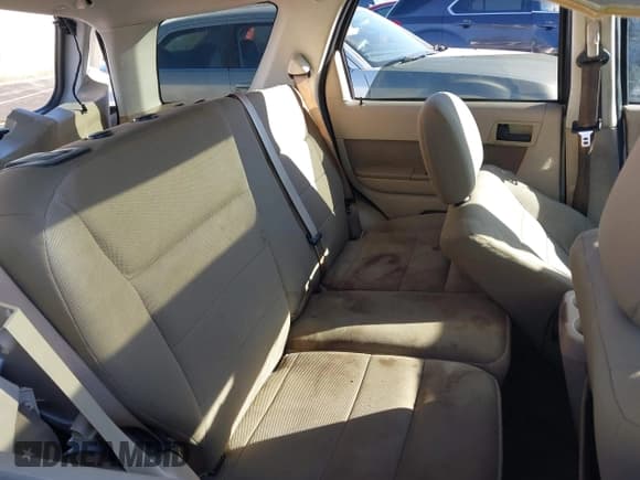 ✅ 2009 Ford Escape XLT • VIN: 1FMCU03G59KB61676 • Lot: 43421435. Wystawiony na IAAI z przebiegiem 257 849 mil. Bezpłatny archiwum sprzedaży aukcyjnych z USA i szczegółowy raport historii pojazdu na DreamBid. Zdjęcie 8.