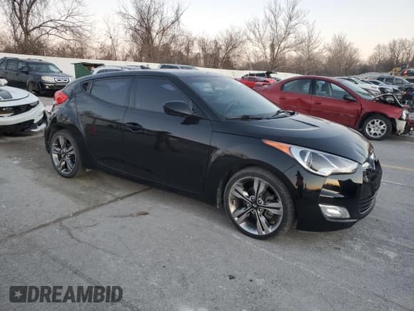✅ 2017 Hyundai Veloster • VIN: KMHTC6AD9HU320846 • Lot: 81773764. Wystawiony na Copart z przebiegiem 50 669 mil. Bezpłatny archiwum sprzedaży aukcyjnych z USA i szczegółowy raport historii pojazdu na DreamBid. Zdjęcie 4.